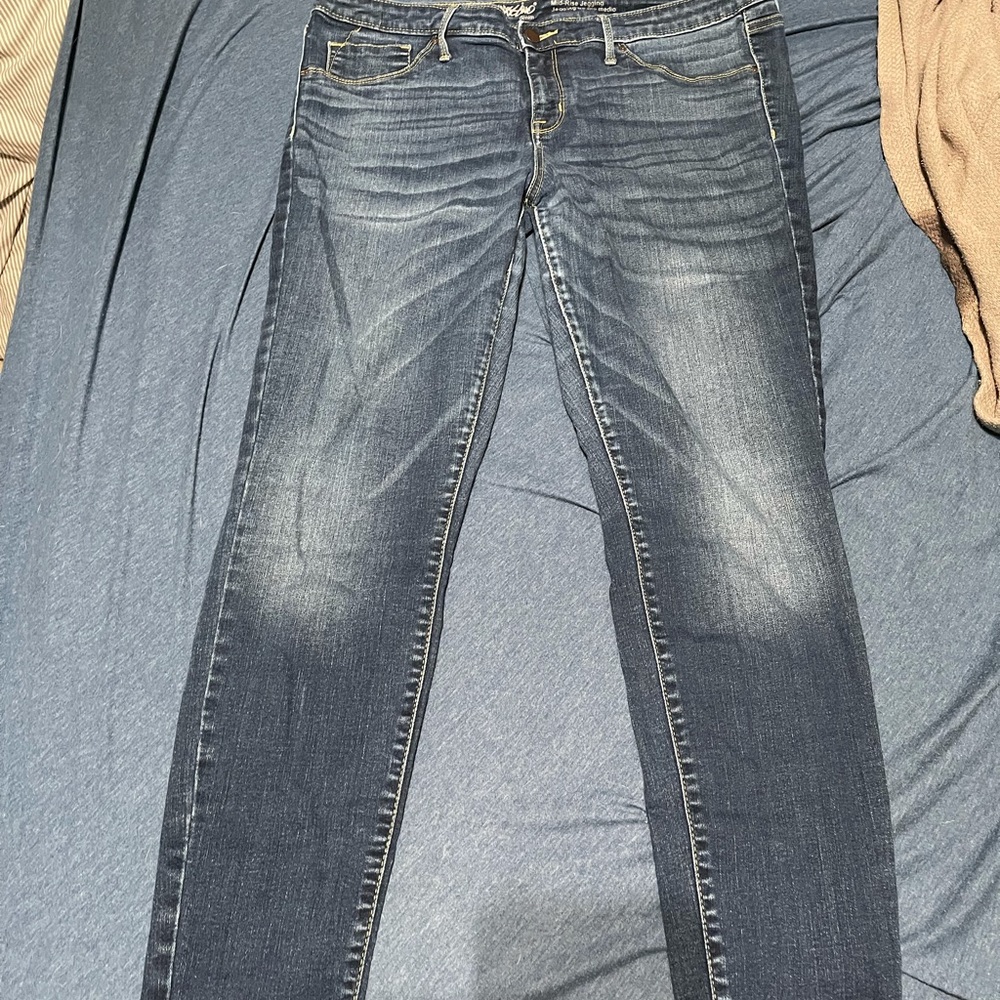 Jeans